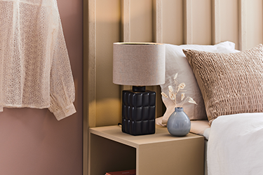 Šviestuvai miegamajam Šviestuvai miegamajam